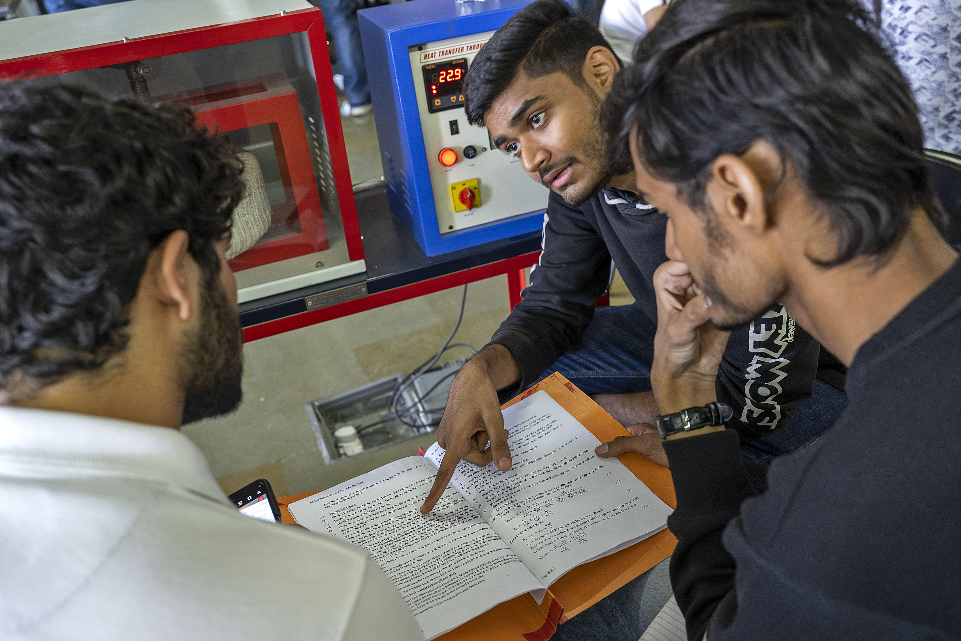 Ahmedabad University, Amrut Mody School of Management Campus Infrastructure photo 8